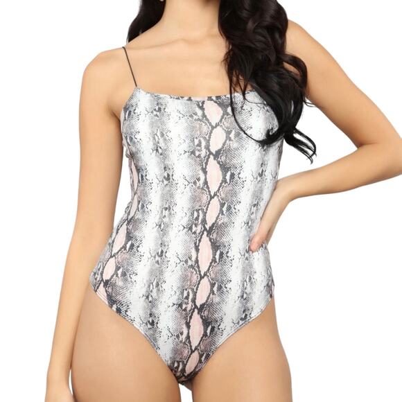 Fashion Nova Beware Babe Snakeskin Tank Bodysuit Size Medium - Picture 1 of 12